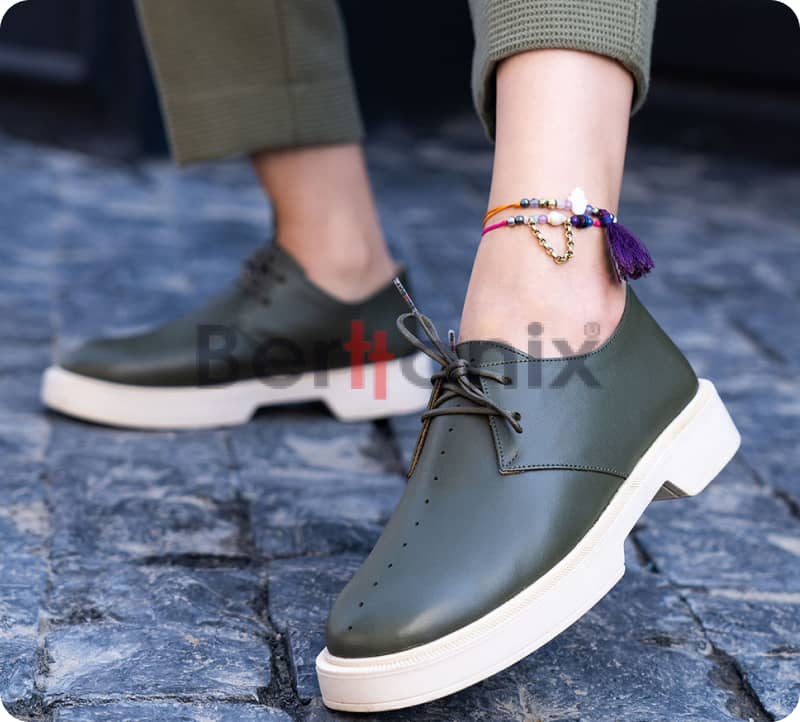 کفش زنانه چرم برتونیکس